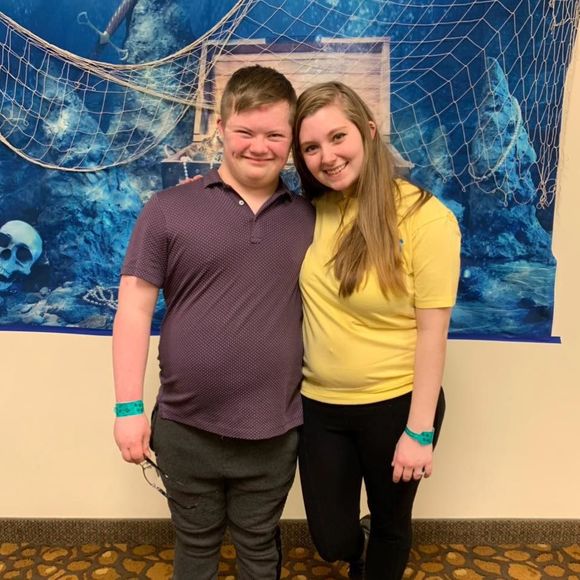 Meet your Posher, Leann - Picture 1 of 1